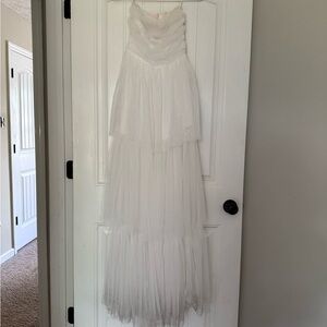 Elegant White Strapless Gown